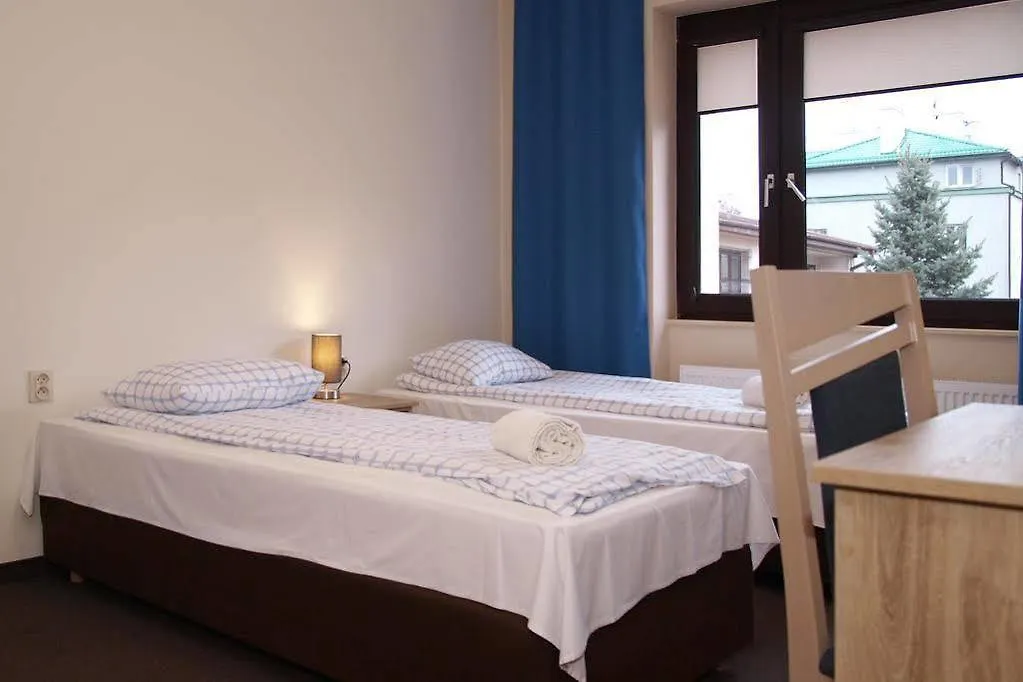 ורשה Smart2Stay Pod Lipami